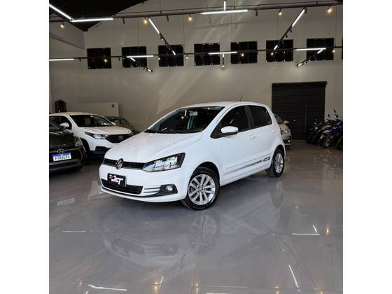 VOLKSWAGEN FOX 1.6 MSI TOTAL FLEX CONNECT 4P MANUAL VOLKSWAGEN FOX 1.6 MSI TOTAL FLEX CONNECT 4P MANUAL